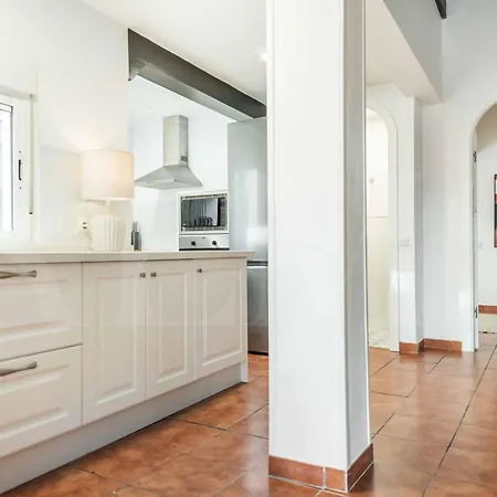Private Terrace, Barbecue & Cathedral View By Rems Apartment *