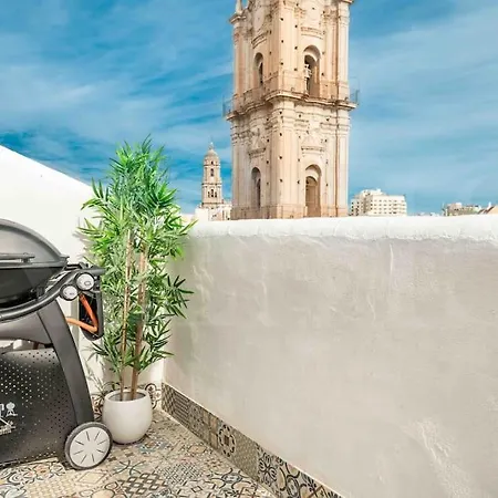 Private Terrace, Barbecue & Cathedral View By Rems Lejlighed *